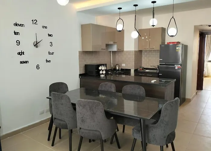 Swing At Cecile 2 Bedroom, Azha, By Little Hut Vacations *
