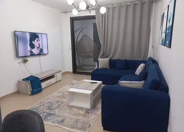 Apartment Swing At Cecile 2 Bedroom, Azha, By Little Hut Vacations *