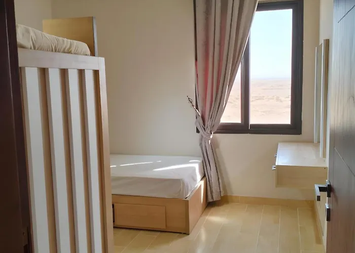 Swing At Cecile 2 Bedroom, Azha, By Little Hut Vacations Apartment Ain Sukhna